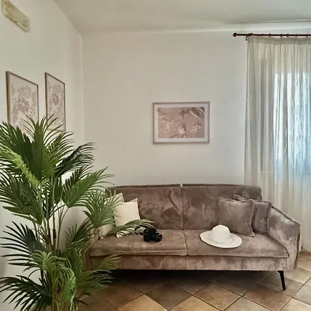Apartment Casa Paola' Mit Meerblick- Starlink Internet By Interhome