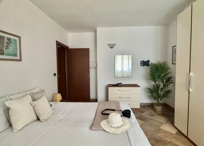 Apartment Casa Paola' Mit Meerblick- Starlink Internet By Interhome Specchiolla