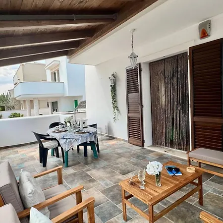 Apartament Casa Paola' Mit Meerblick- Starlink Internet By Interhome